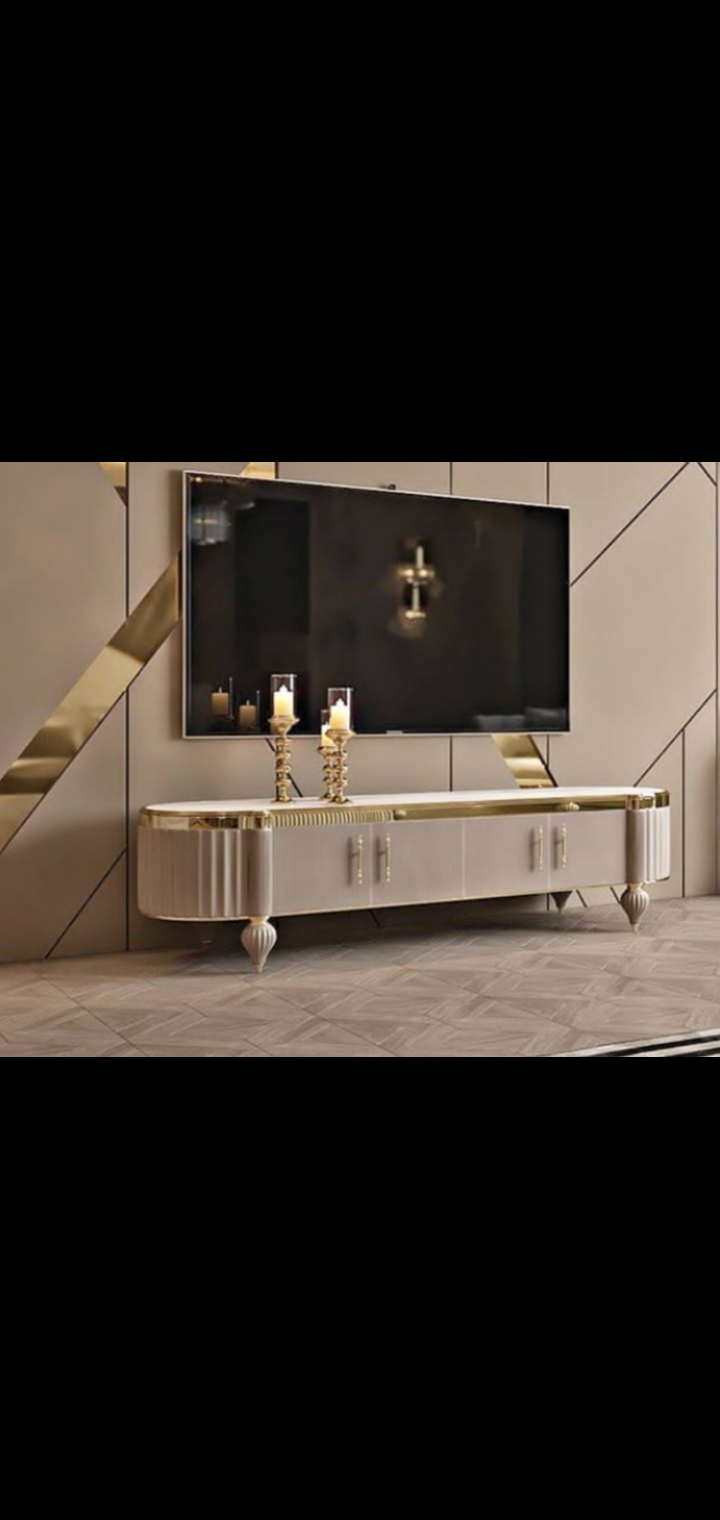 میز تلوزیون ستون دار